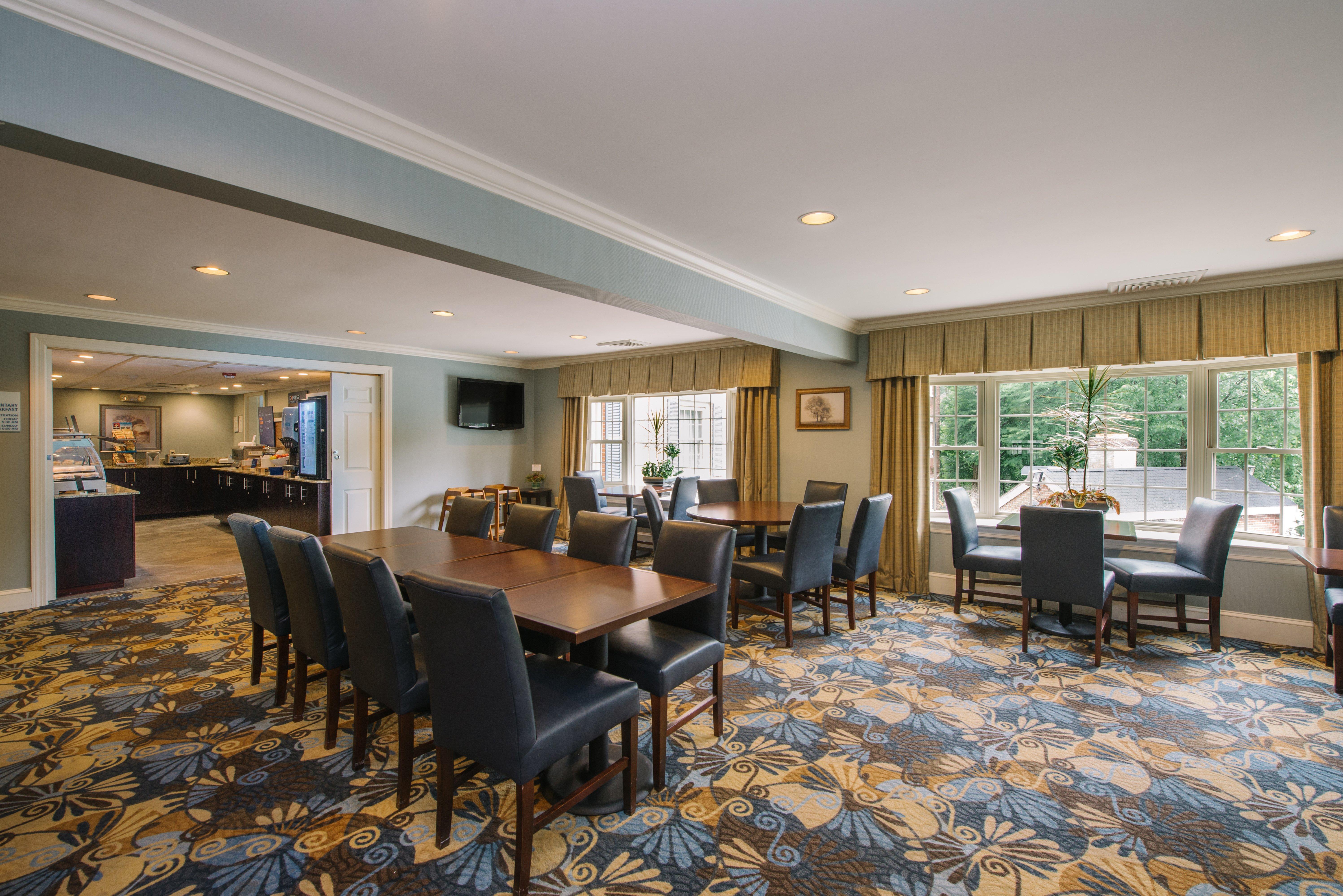 Holiday Inn Express And Suites Merrimack By Ihg Exterior foto