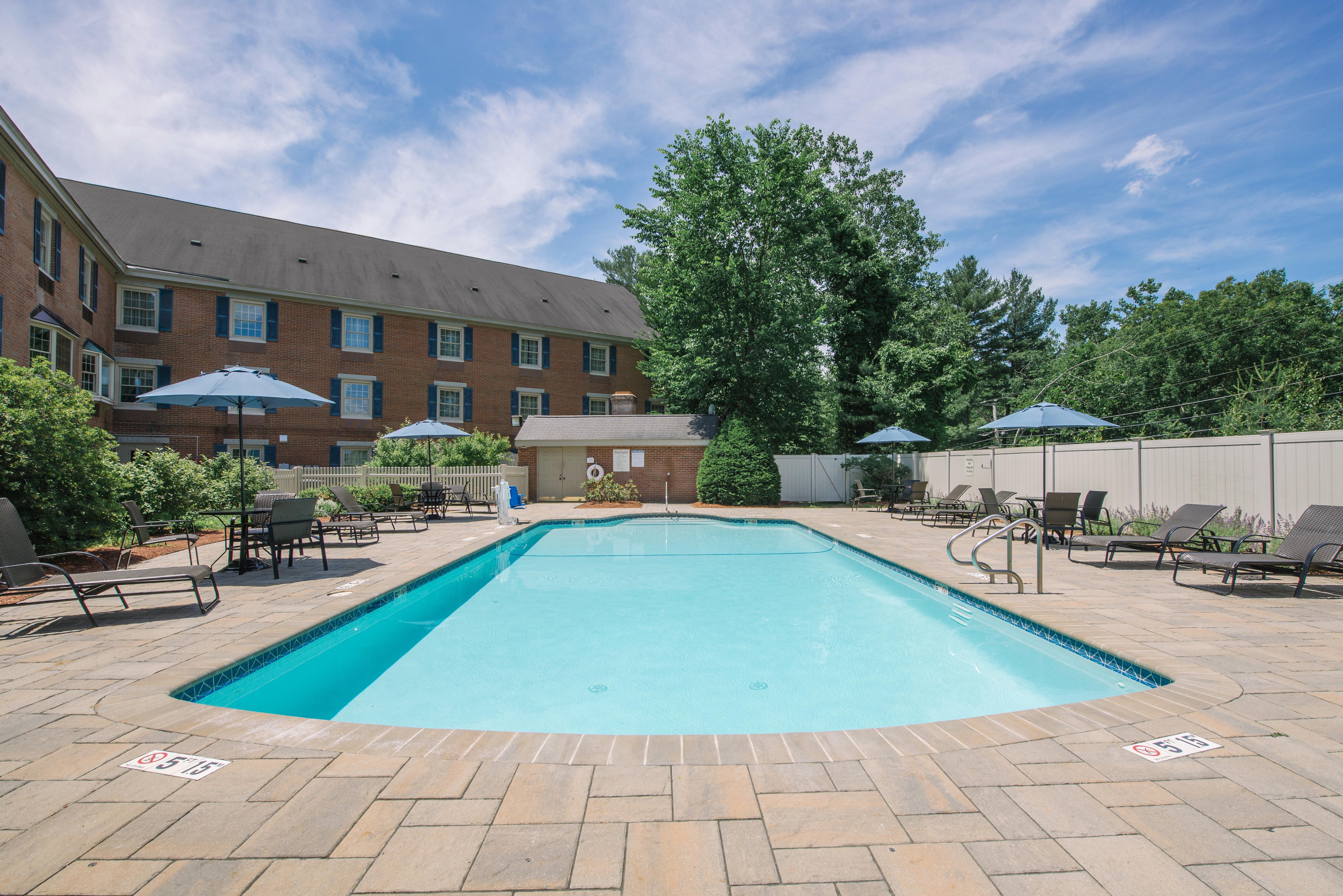 Holiday Inn Express And Suites Merrimack By Ihg Exterior foto
